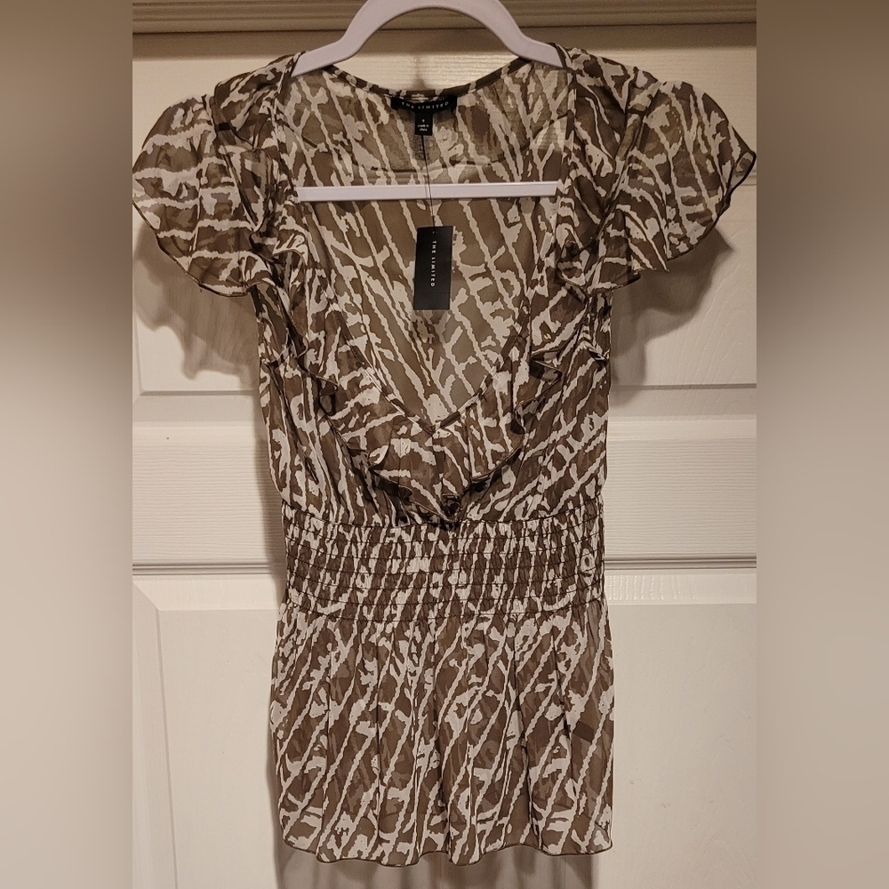 THE LIMITED NWT $40 Women's Brown White 100% Polyester Sheer Top Size Small NEW!